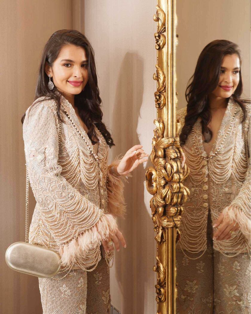 Saachi Seen in Farzia Jacket Set - Image 2